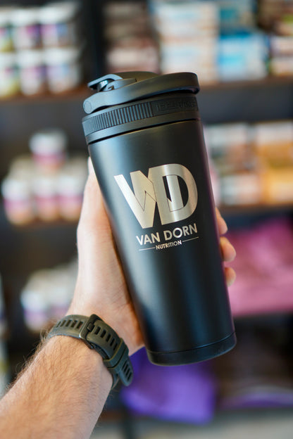 VDN 26oz Ice Shaker Bottle
